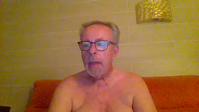 Pokazy przed kamerką – tuggy59