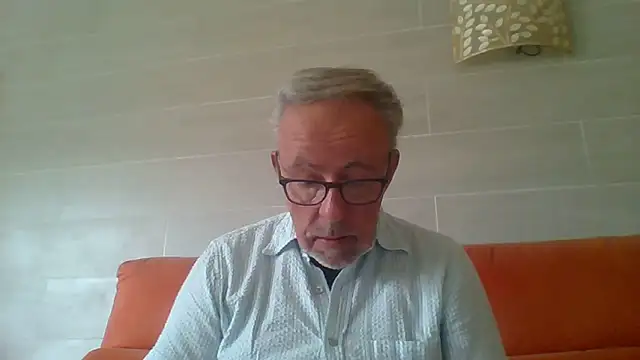 Pokazy przed kamerką – tuggy59