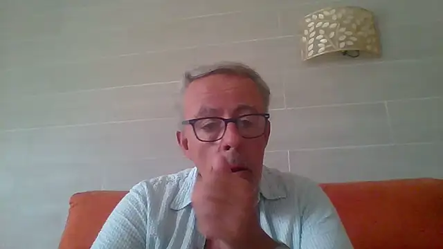 Show modela tuggy59 na web-kameri