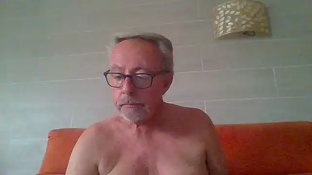 tuggy59's Webcam Show