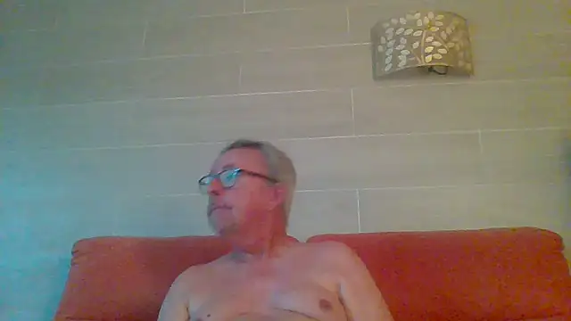 tuggy59's Webcam Show