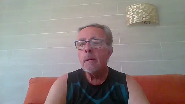 tuggy59 Show in webcam