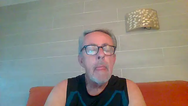 tuggy59 Show in webcam