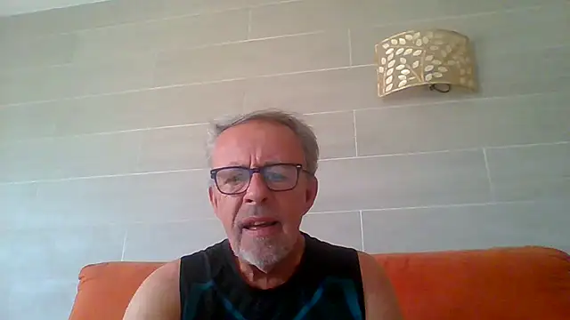 Pokazy przed kamerką – tuggy59
