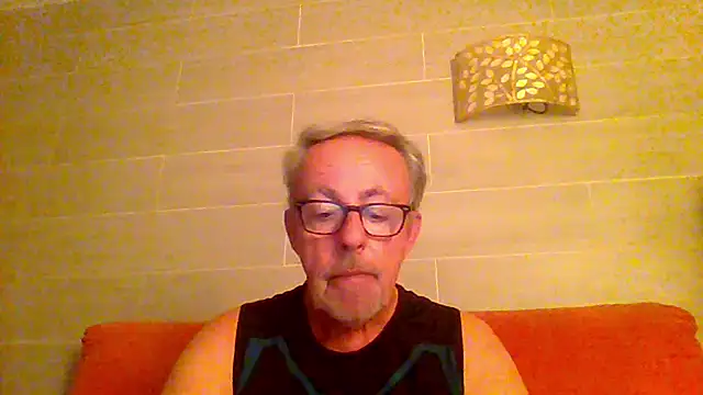 tuggy59's Webcam Show