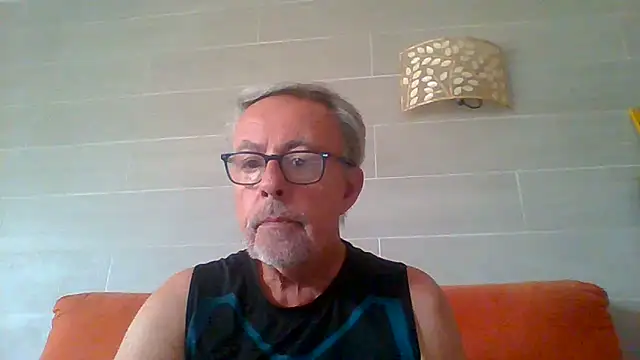 tuggy59's Webcam Show