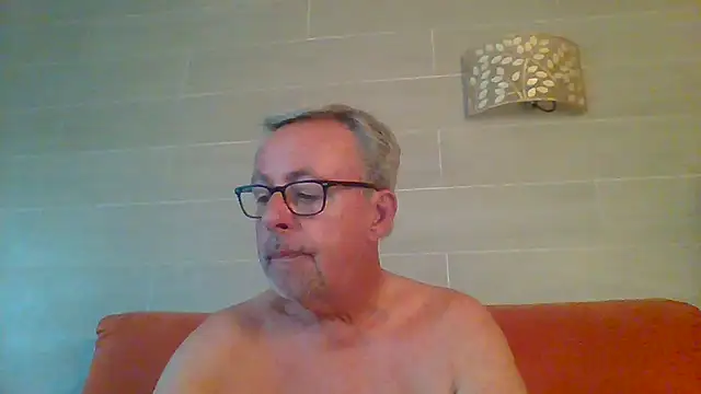 tuggy59's Webcam Show