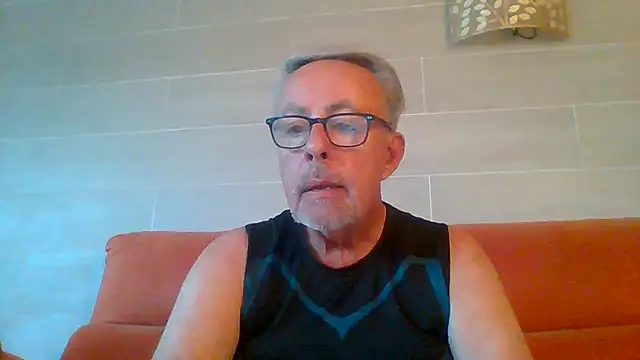 tuggy59's Webcam Show