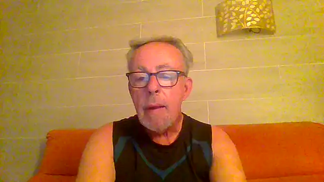 Show modela tuggy59 na web-kameri