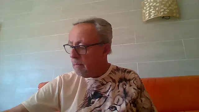 tuggy59 Show in webcam