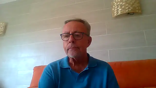 Pokazy przed kamerką – tuggy59