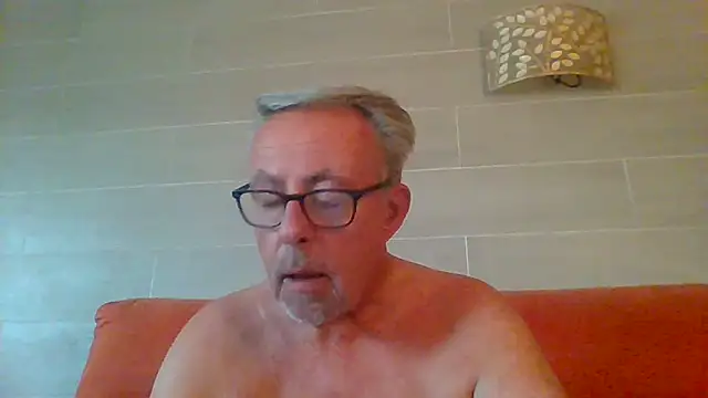 tuggy59 Show in webcam
