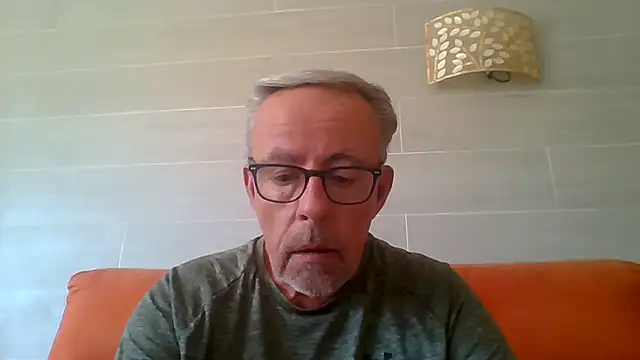 tuggy59's Webcam Show