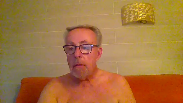 tuggy59: διαδικτυακό σόου στην κάμερα