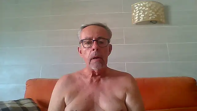 tuggy59's Webcam Show