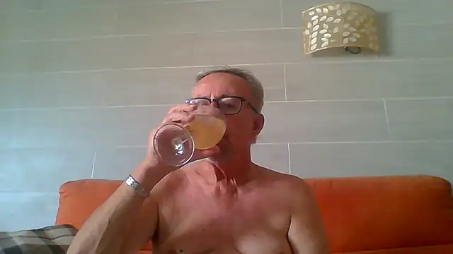tuggy59's Webcam Show