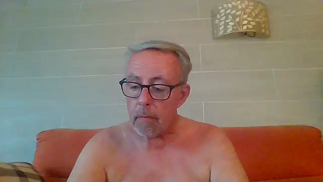 tuggy59 Show in webcam