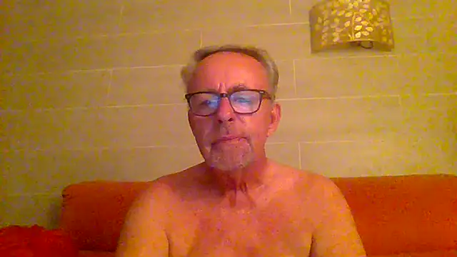 Show modela tuggy59 na web-kameri