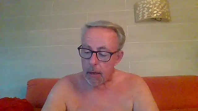 tuggy59's Webcam Show