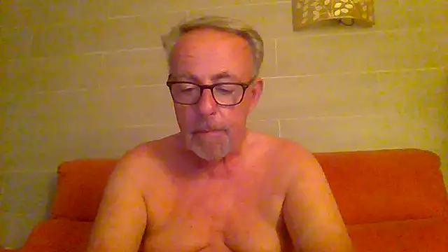 tuggy59 Show in webcam