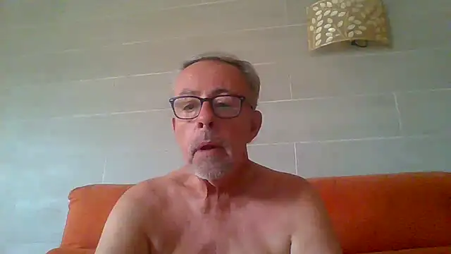 Вебкам-шоу tuggy59