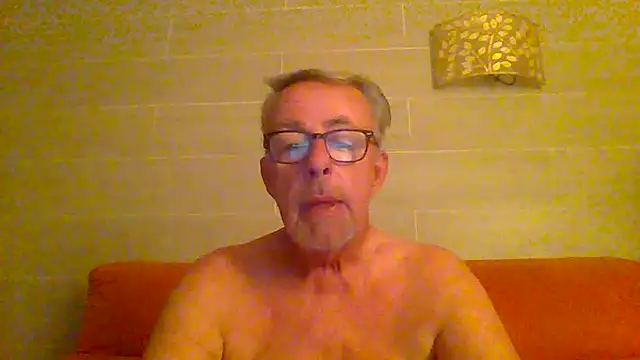 tuggy59's Webcam Show