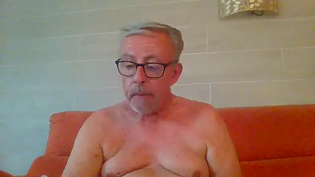tuggy59's Webcam Show