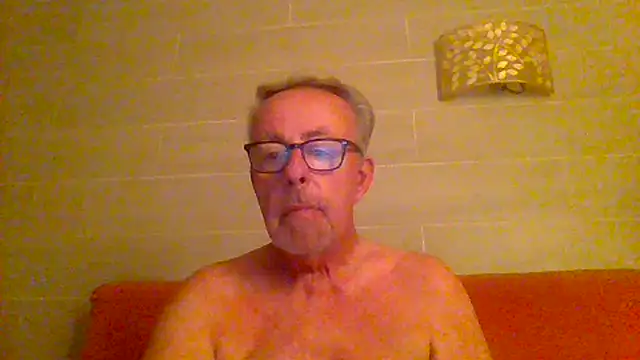 Show modela tuggy59 na web-kameri