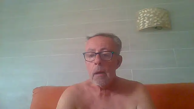 tuggy59's Webcam Show