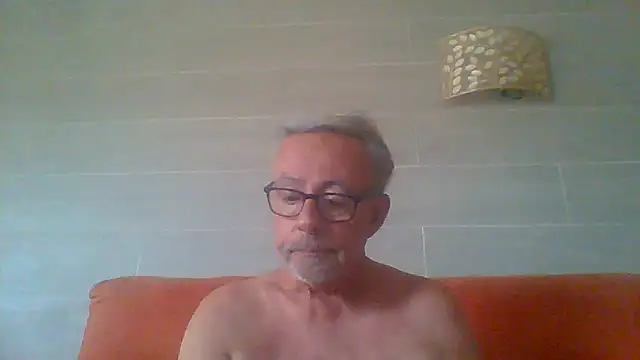 tuggy59's Webcam Show