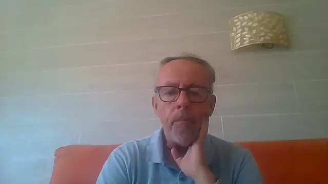 Show modela tuggy59 na web-kameri