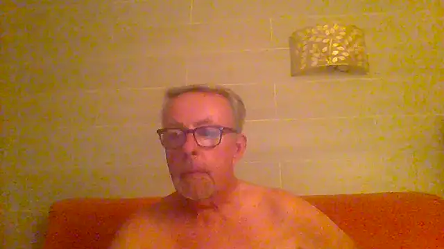 tuggy59: απευθείας συνομιλία ΧΧΧ