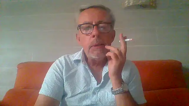 Pokazy przed kamerką – tuggy59