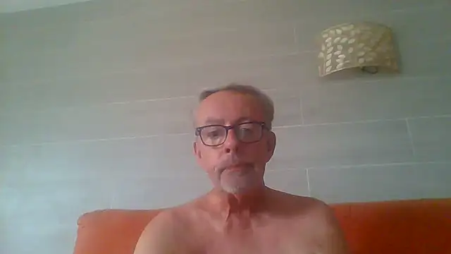 Show modela tuggy59 na web-kameri