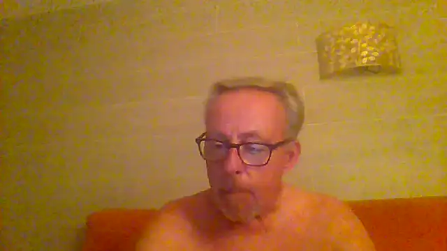 הופעת וובקאם של tuggy59