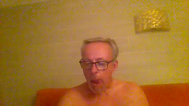 Show modela tuggy59 na web-kameri