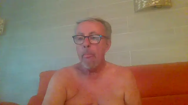 tuggy59's Webcam Show