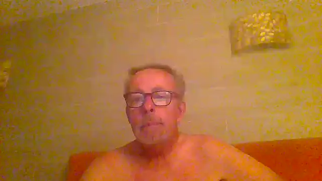 הופעת וובקאם של tuggy59