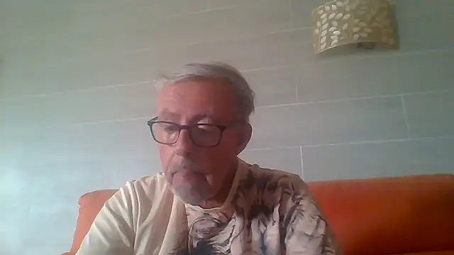 tuggy59's Webcam Show