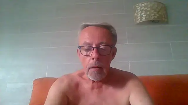 tuggy59's Webcam Show