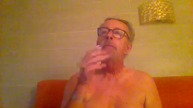 tuggy59's Webcam Show