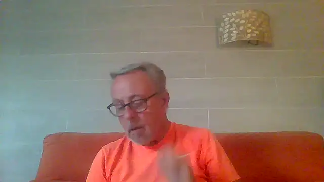 Pokazy przed kamerką – tuggy59