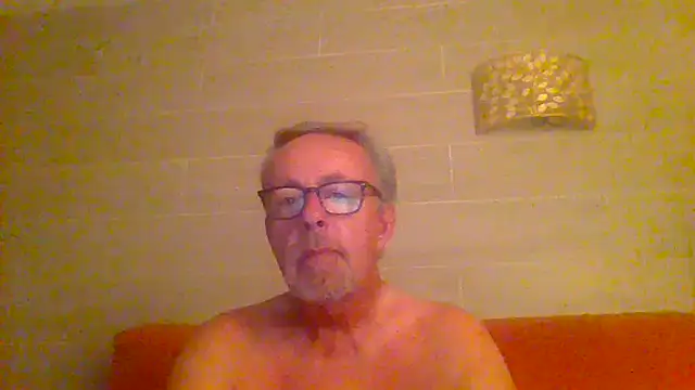 Show modela tuggy59 na web-kameri