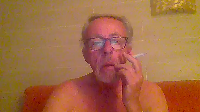 Pokazy przed kamerką – tuggy59
