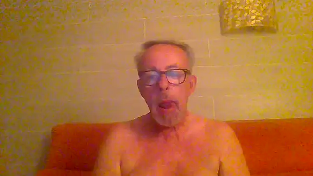 tuggy59's Webcam Show