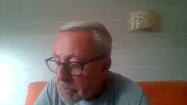 tuggy59's Webcam Show