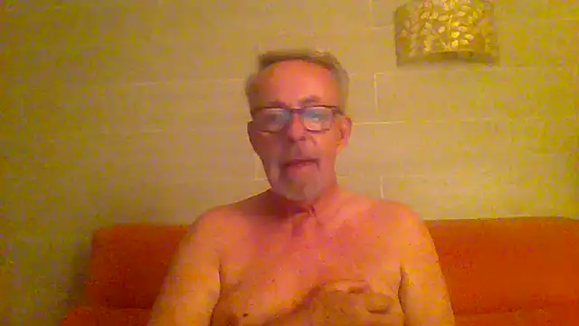 tuggy59's Webcam Show