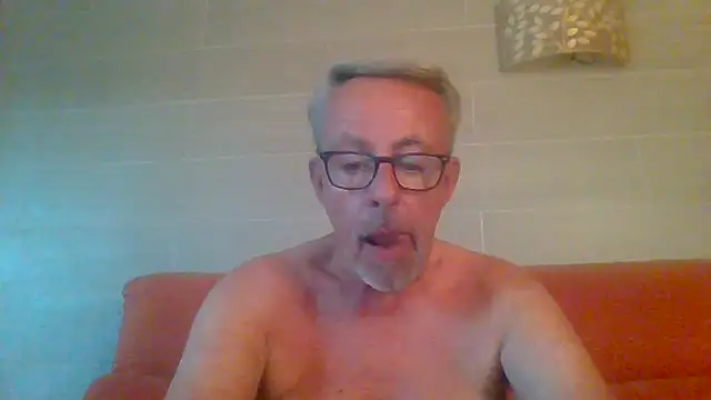 tuggy59 Show in webcam