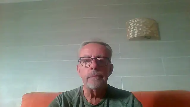 Pokazy przed kamerką – tuggy59