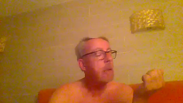 tuggy59 Show in webcam